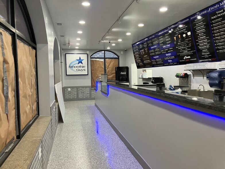 More Photos Of 74 N Washington St, Oxford Freestanding For Sale