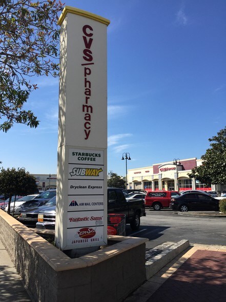 More Photos Of 2505 Santa Monica Blvd, Santa Monica Unknown For Lease