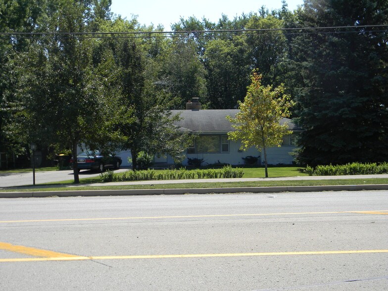 More Photos Of 1286 W Winneconne Ave, Neenah Land For Sale