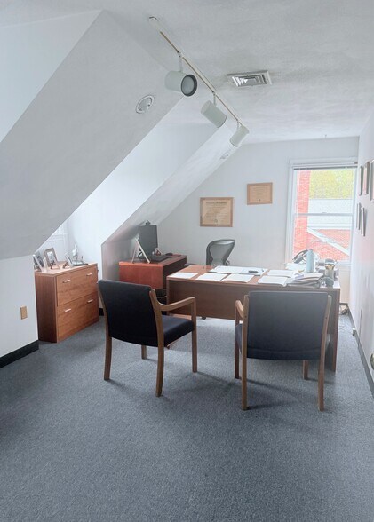 More Photos Of 545-549 High St, Westwood Freestanding For Lease