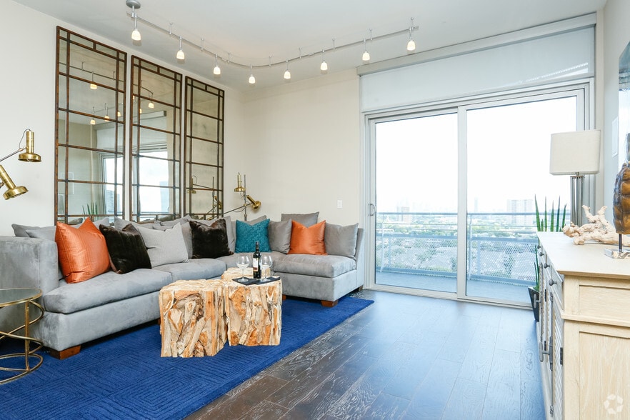 More Photos Of 2929 Weslayan St, Houston Apartments For Lease