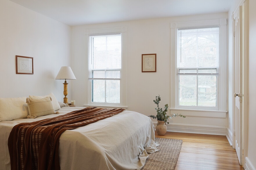 More Photos Of 18 S 6th St, Hudson Religious Facility For Sale