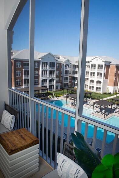 More Photos Of 2200 Carl D Silver Pky, Fredericksburg Apartments For Lease