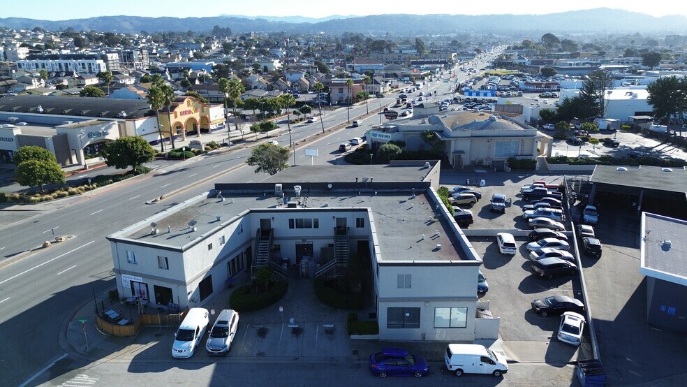 More Photos Of 1725 Fremont Blvd, Seaside General Retail For Sale
