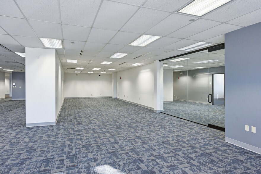 More Photos Of 8790 Governors Hill Dr, Cincinnati Office For Lease