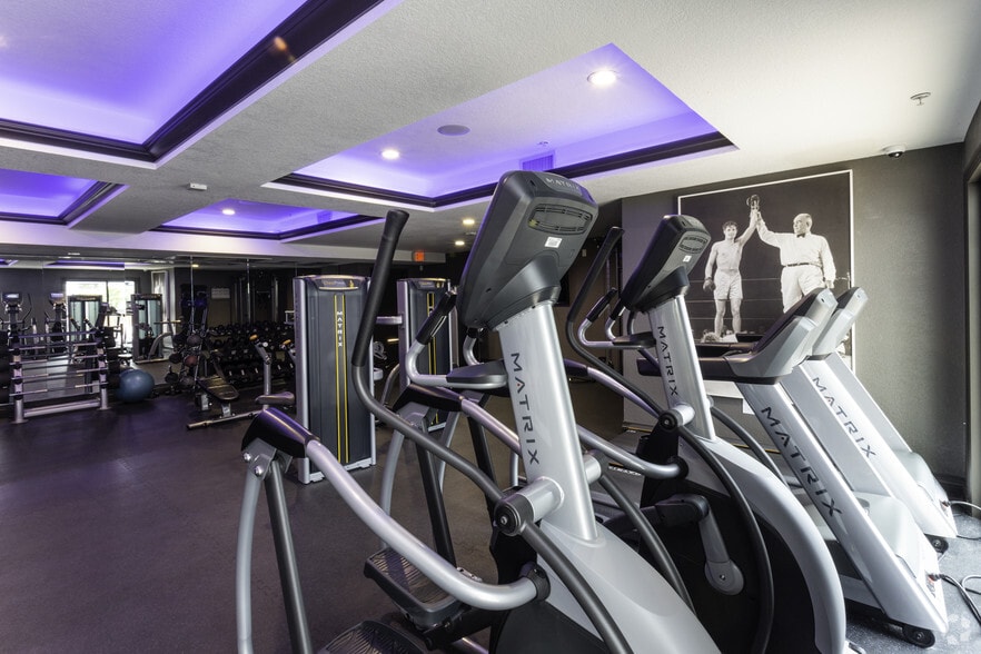 More Photos Of 5395 Napa St, San Diego Apartments For Lease