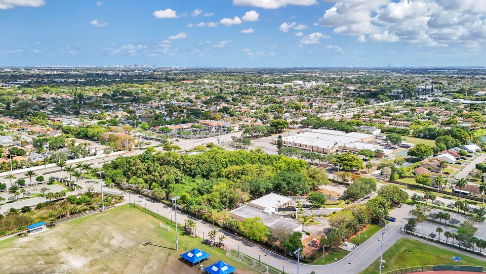 More Photos Of 5001 N Pine Island Rd, Sunrise Land For Sale
