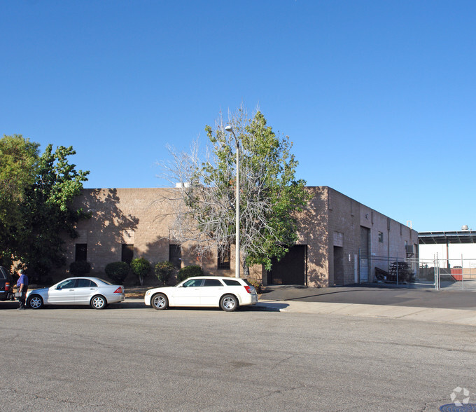 Primary Photo Of 9801 Eton Ave, Chatsworth Industrial For Lease