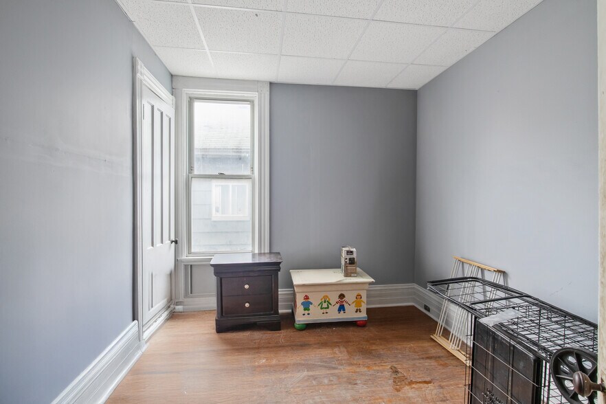 More Photos Of 1002 Butternut St, Syracuse Apartments For Sale