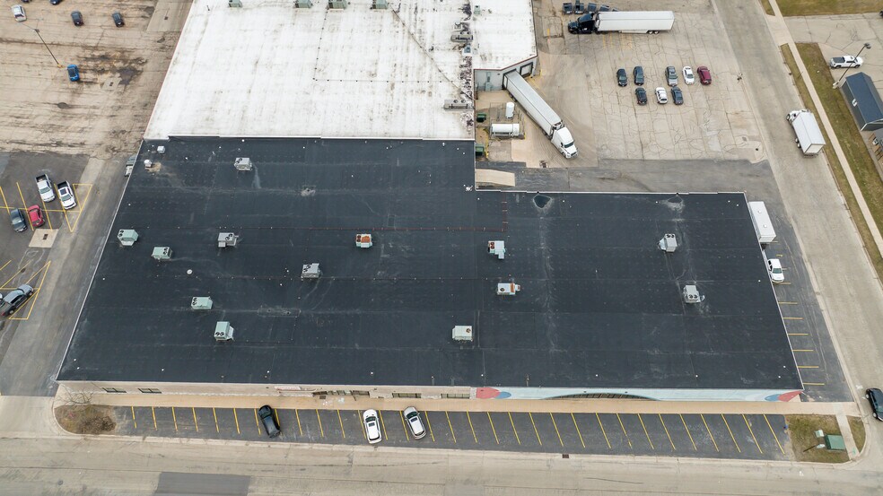 More Photos Of 128 W 8th St, Monroe General Retail For Sale