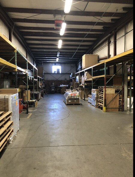 More Photos Of 1270-1298 S Kalamath St, Denver Warehouse For Lease