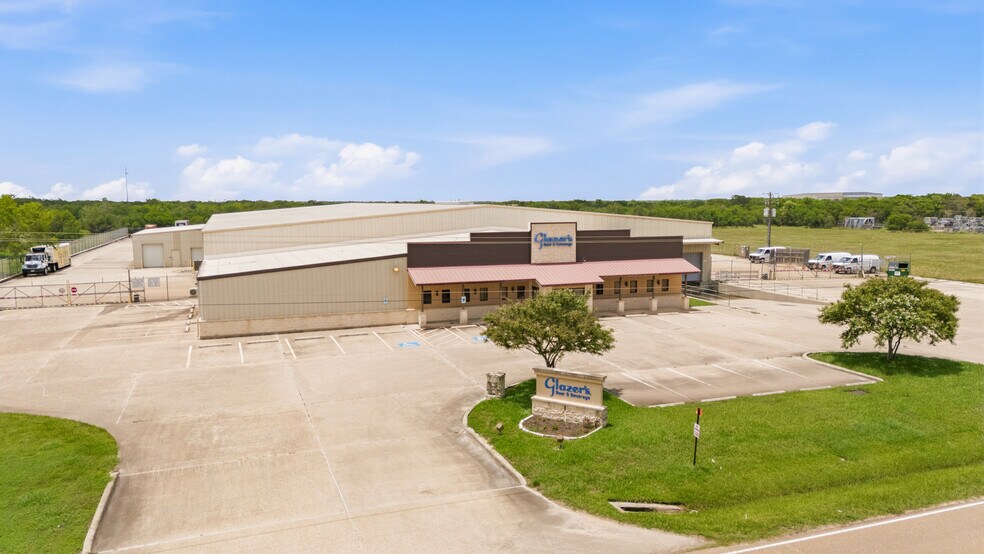 More Photos Of 8316 Lone Tree Rd, Victoria Industrial For Lease