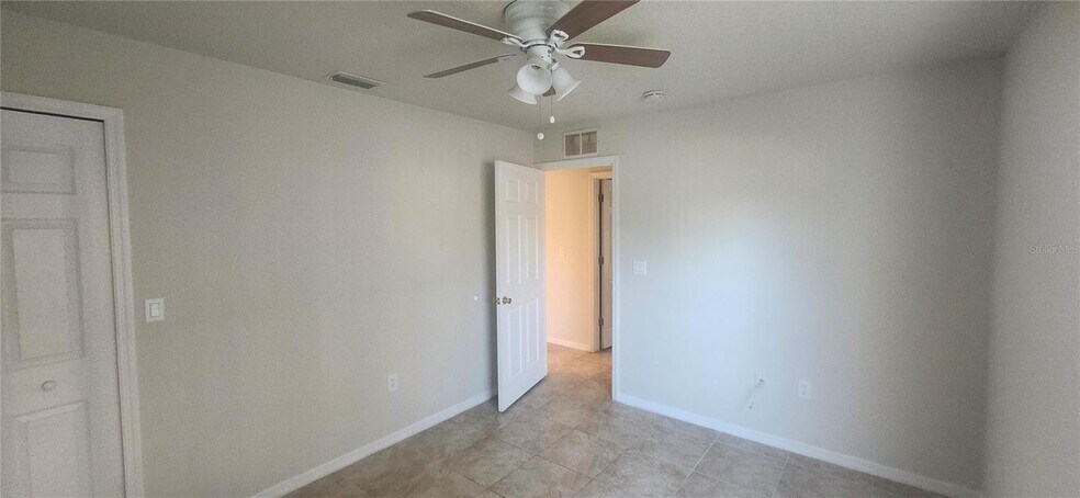 More Photos Of 7411 Canterbury St, Spring Hill Apartments For Sale