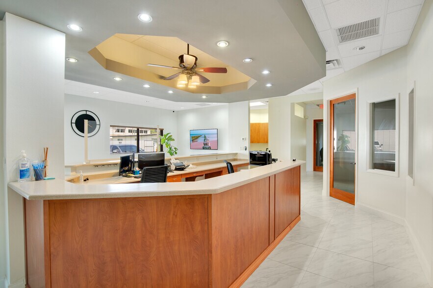 More Photos Of 1215-1221 W Fairbanks Ave, Orlando Medical For Lease