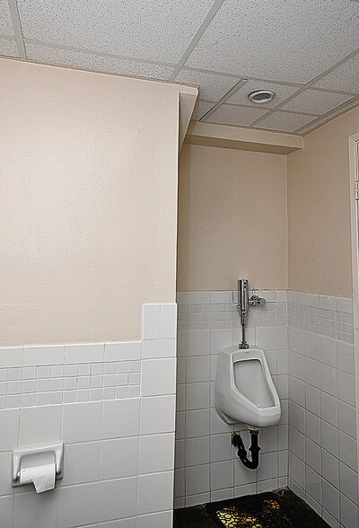 More Photos Of 23152 Verdugo Dr, Laguna Hills Office For Sale