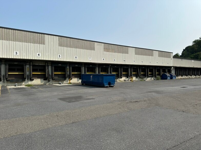 More Photos Of 600 Brighton St, Bethlehem Distribution For Lease
