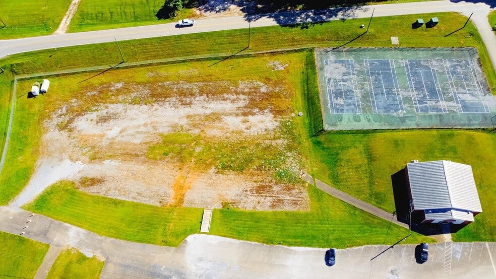 More Photos Of 339 W Church St, Jasper Schools For Sale