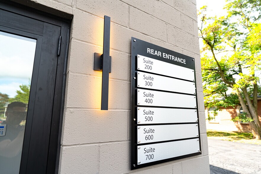 More Photos Of 6512 Main St, Buffalo Office For Lease