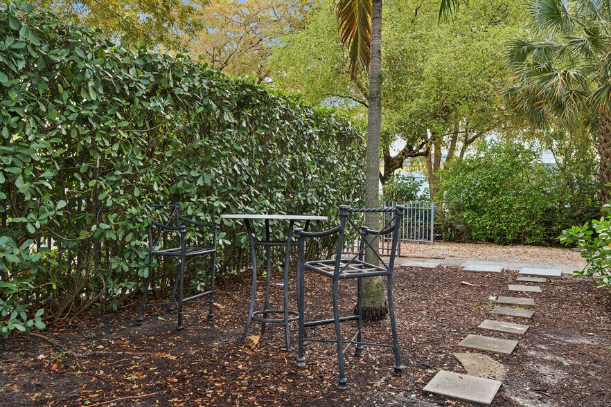 More Photos Of 435 NE 69th St, Miami Multifamily For Sale