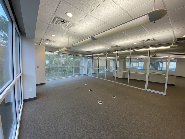 More Photos Of 5264B International Blvd, North Charleston Office For Lease