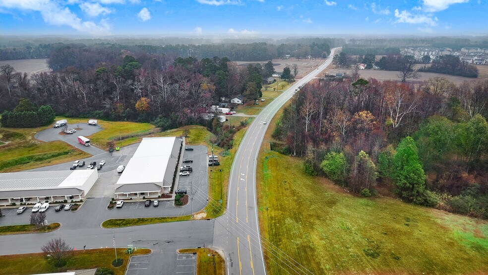 More Photos Of 1990 Woodridge Park Rd, Greenville Research And Development For Lease