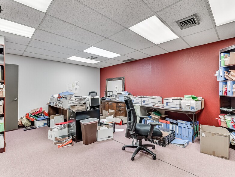 More Photos Of 325 Dean A Mcgee Ave, Oklahoma City Office For Sale