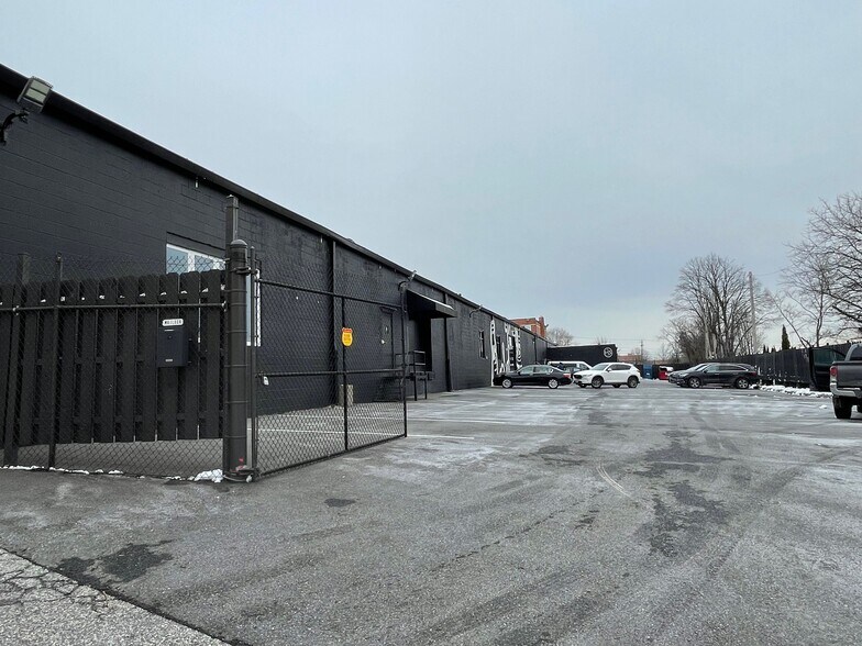 More Photos Of 3425 Sinclair Ln, Baltimore Warehouse For Sale