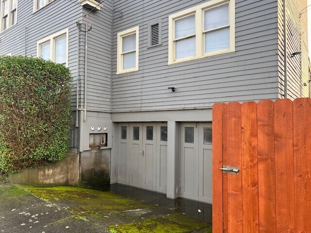 More Photos Of 1804 D St, Eureka Multifamily For Sale