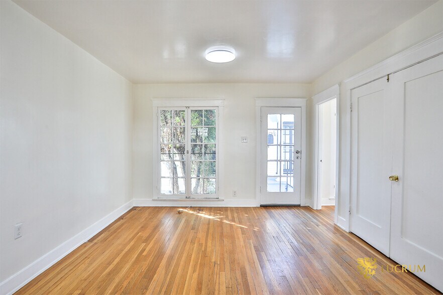 More Photos Of 2867-2873 Edgehill Dr, Los Angeles Apartments For Sale