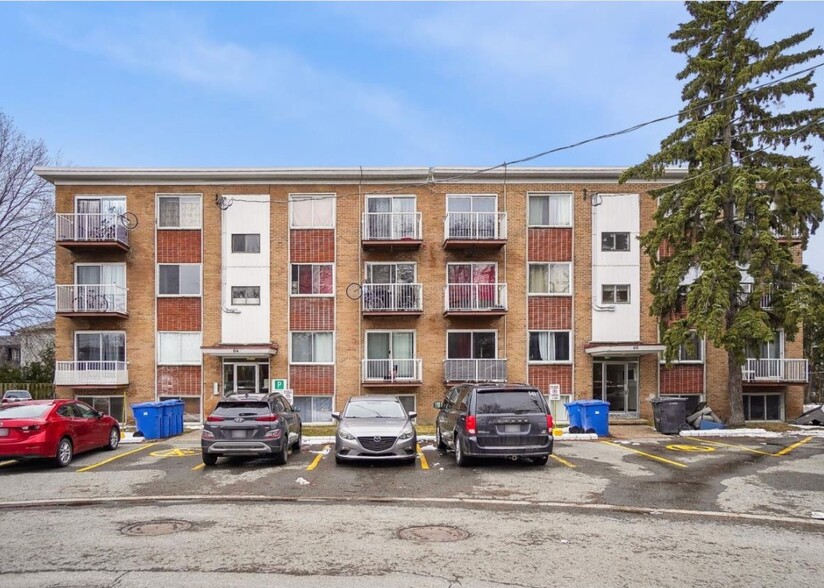 Primary Photo Of 64-68 Rue Léonie, Repentigny Apartments For Sale