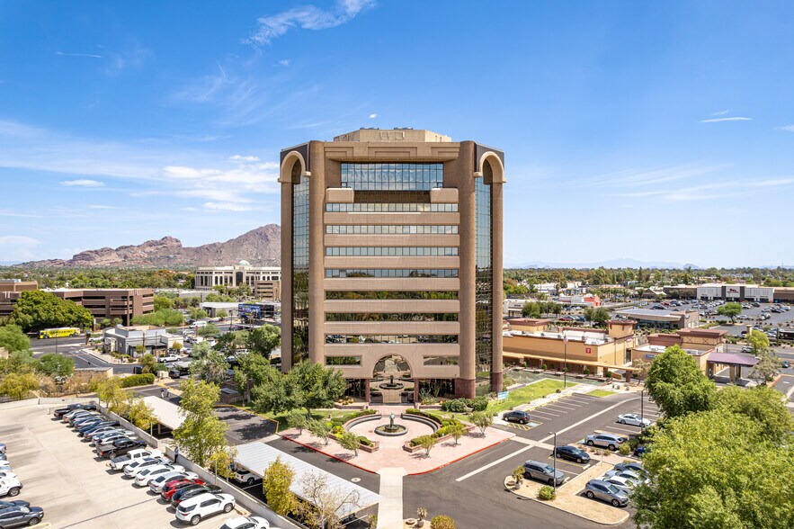 More Photos Of 2800 N 44th St, Phoenix Office For Sale
