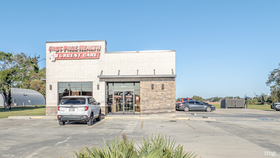 More Photos Of 280A Rees St, Breaux Bridge Freestanding For Sale