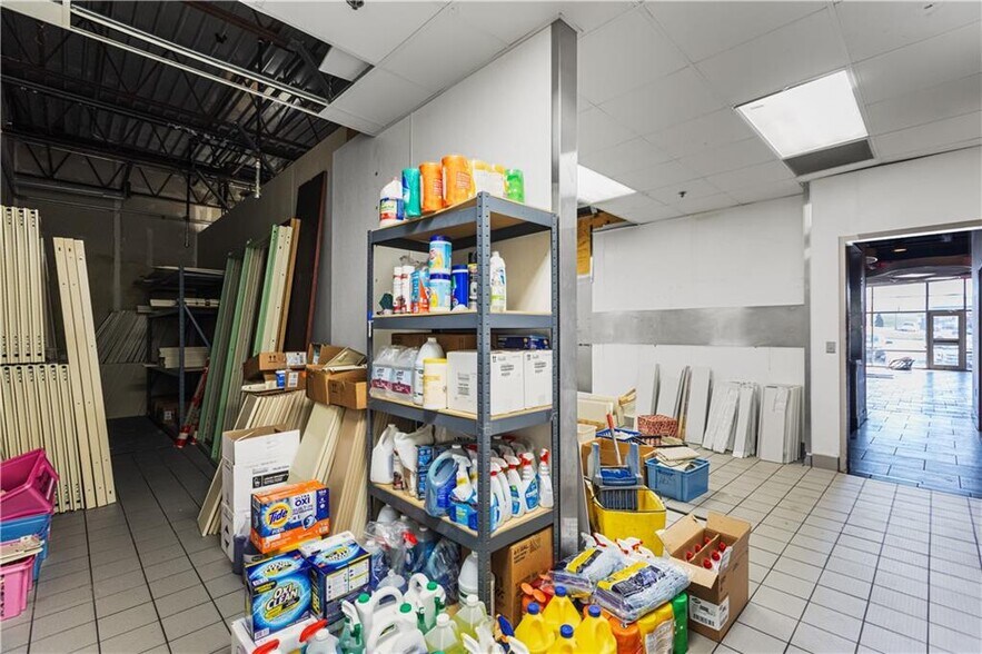 More Photos Of 1900 Belt hwy, Saint Joseph Department Store For Sale