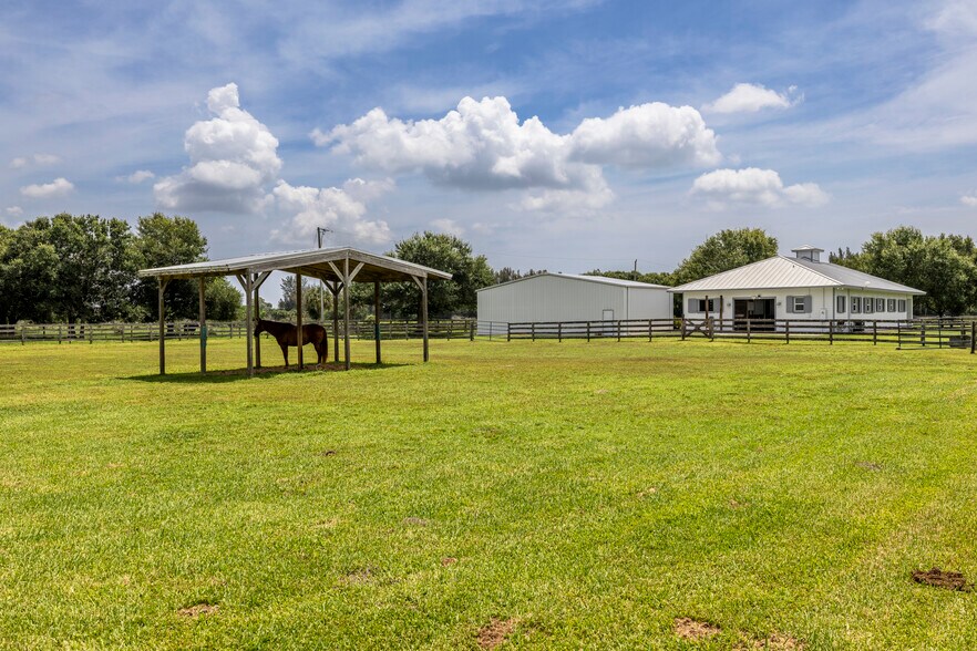More Photos Of 2301 58th Ave SW, Vero Beach Land For Sale
