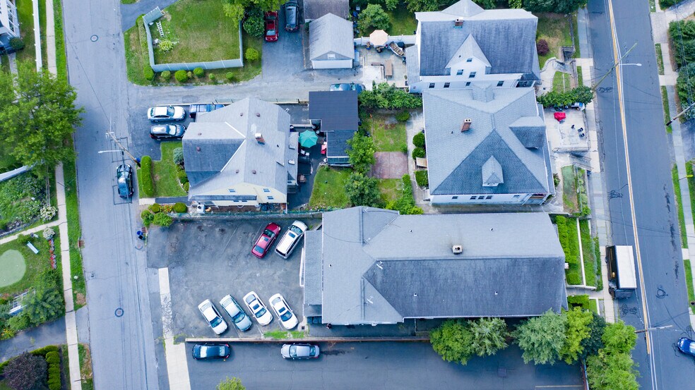 More Photos Of 291 S Lexington Ave, White Plains Apartments For Sale