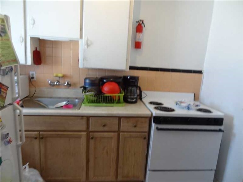 More Photos Of 540 S Dixie Hwy, Hollywood General Retail For Sale