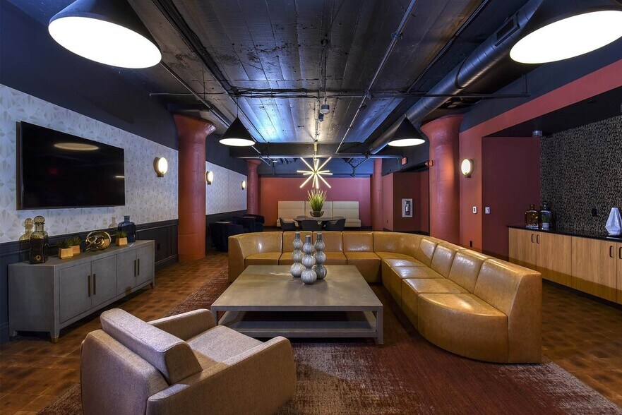 More Photos Of 615 First Ave, Pittsburgh Apartments For Lease