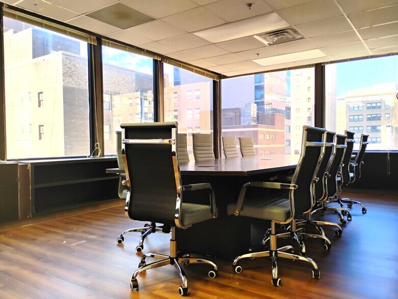 Primary Photo Of 1500-1506 Walnut St, Philadelphia Office For Lease