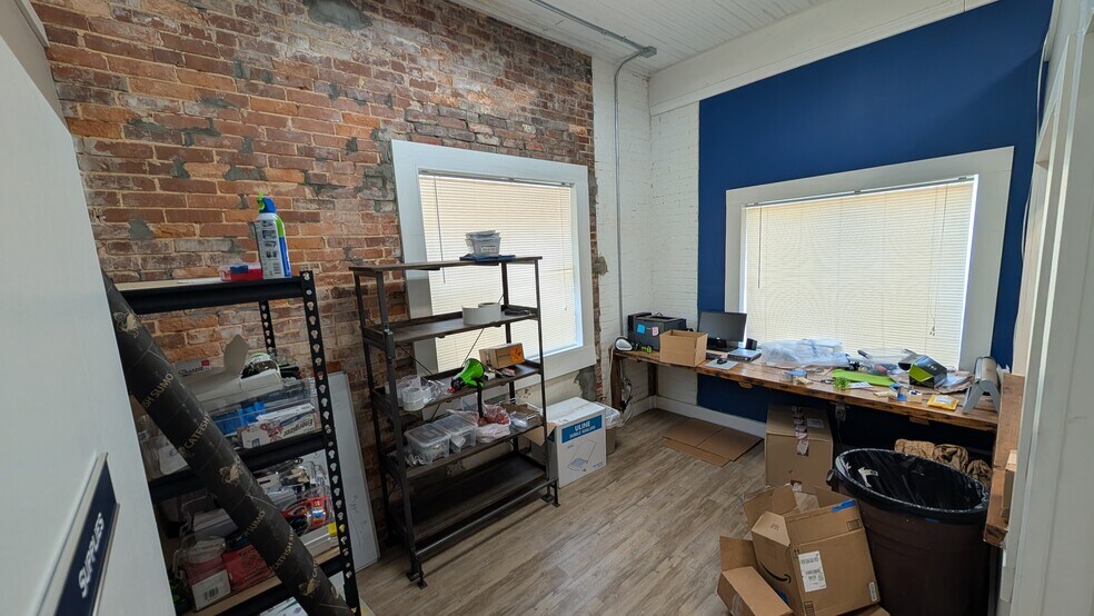 More Photos Of 1700 Foust St, Chattanooga Flex For Sale