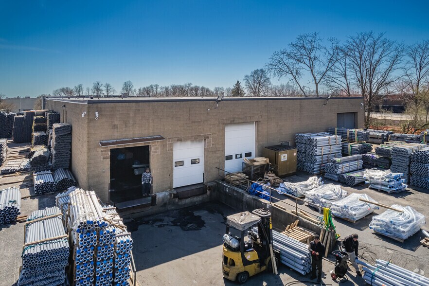 More Photos Of 370 Oser Ave, Hauppauge Warehouse For Lease