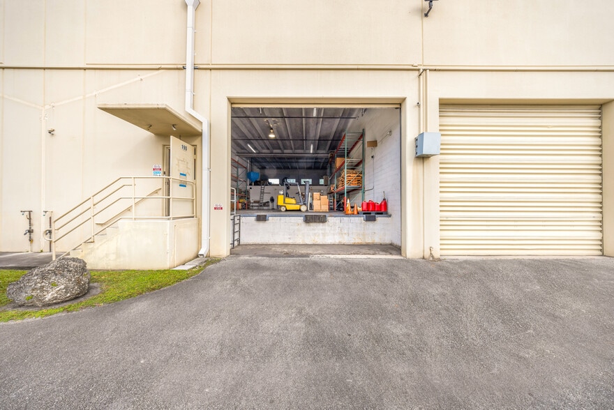 More Photos Of 10800 NW 21st St, Miami Warehouse For Sale