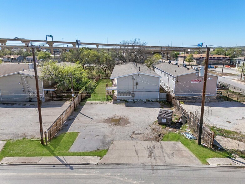 More Photos Of 2807 Observation Dr, San Antonio Apartments For Sale