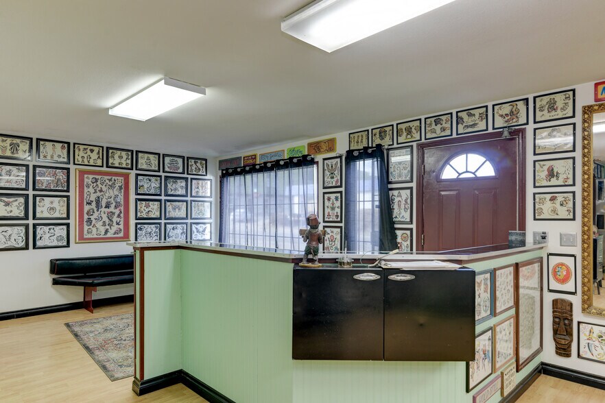 More Photos Of 3700 Pacific Ave SE, Olympia General Retail For Sale