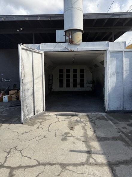 More Photos Of 9742 Artesia Blvd, Bellflower Auto Repair For Lease