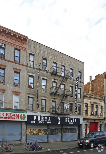 More Photos Of 5205 5th Ave, Brooklyn Apartments For Lease