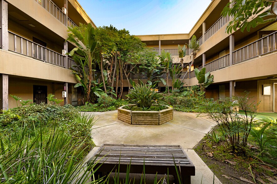 More Photos Of 815 3rd Ave, Chula Vista Office For Sale