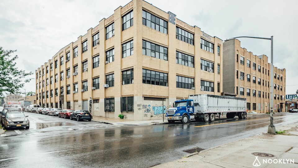 Primary Photo Of 111-119 Ingraham St, Brooklyn Manufacturing For Lease