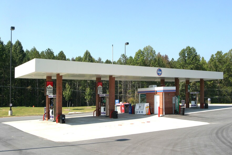 More Photos Of 4813 Ridge Rd, Douglasville Storefront For Lease