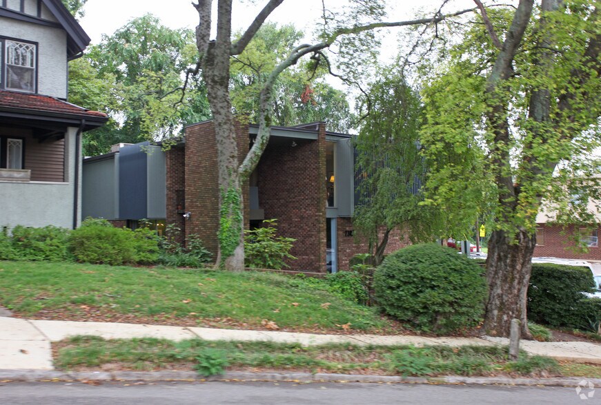 More Photos Of 2305 Arlington Ave S, Birmingham Medical For Lease