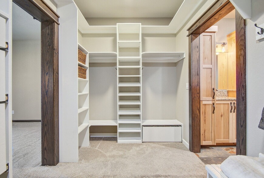 More Photos Of 4748 N 4318, Pryor Flex For Sale